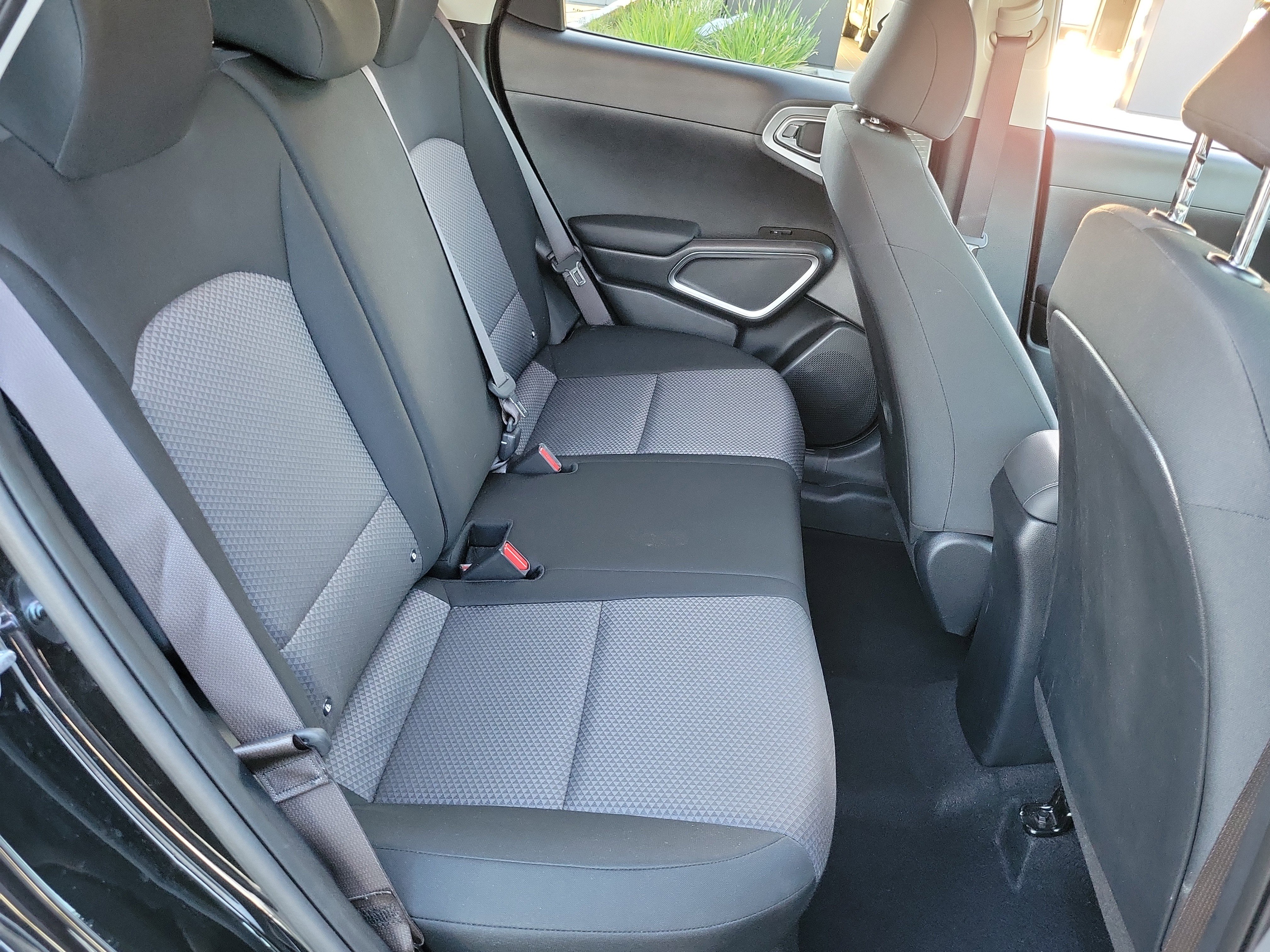 Used 2025 Kia Soul LX image 20