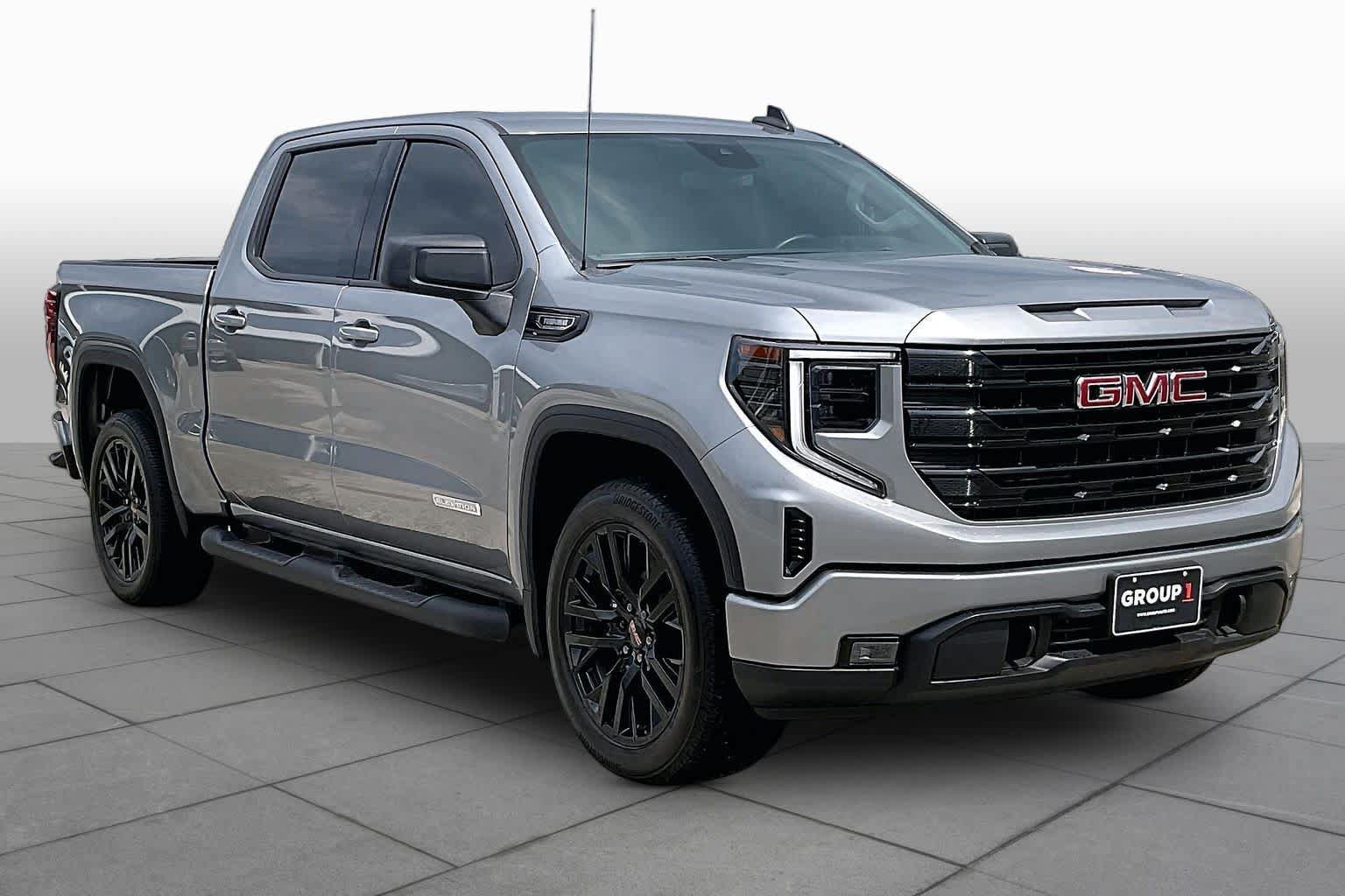 Used 2026 GMC Sierra 1500 Elevation w/ Elevation Select Package RWD image 3