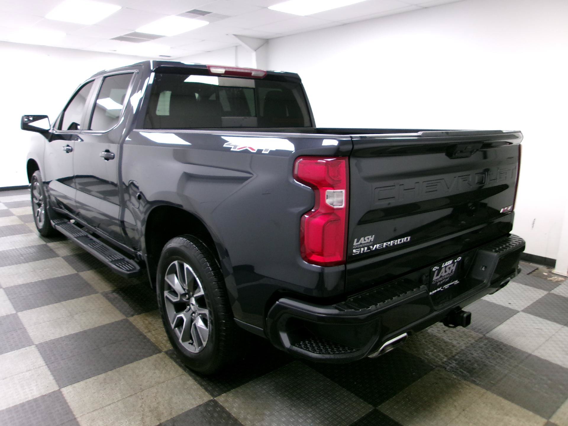 Used 2024 Chevrolet Silverado 1500 RST w/ True North Edition Plus AWD/4WD image 2