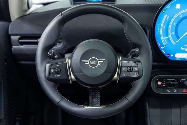 Used 2025 MINI Cooper S image 16