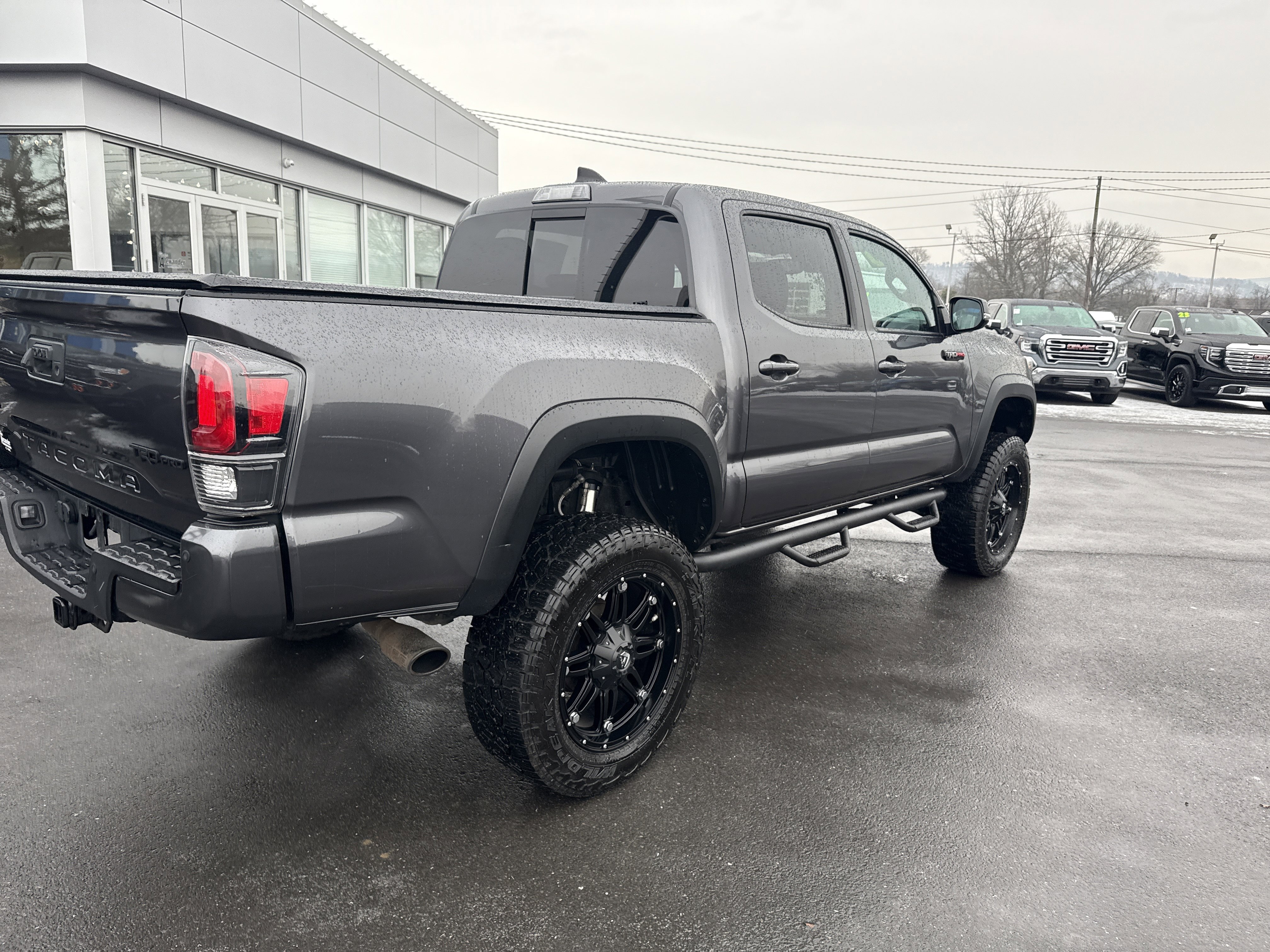 Used 2020 Toyota Tacoma TRD Pro image 3