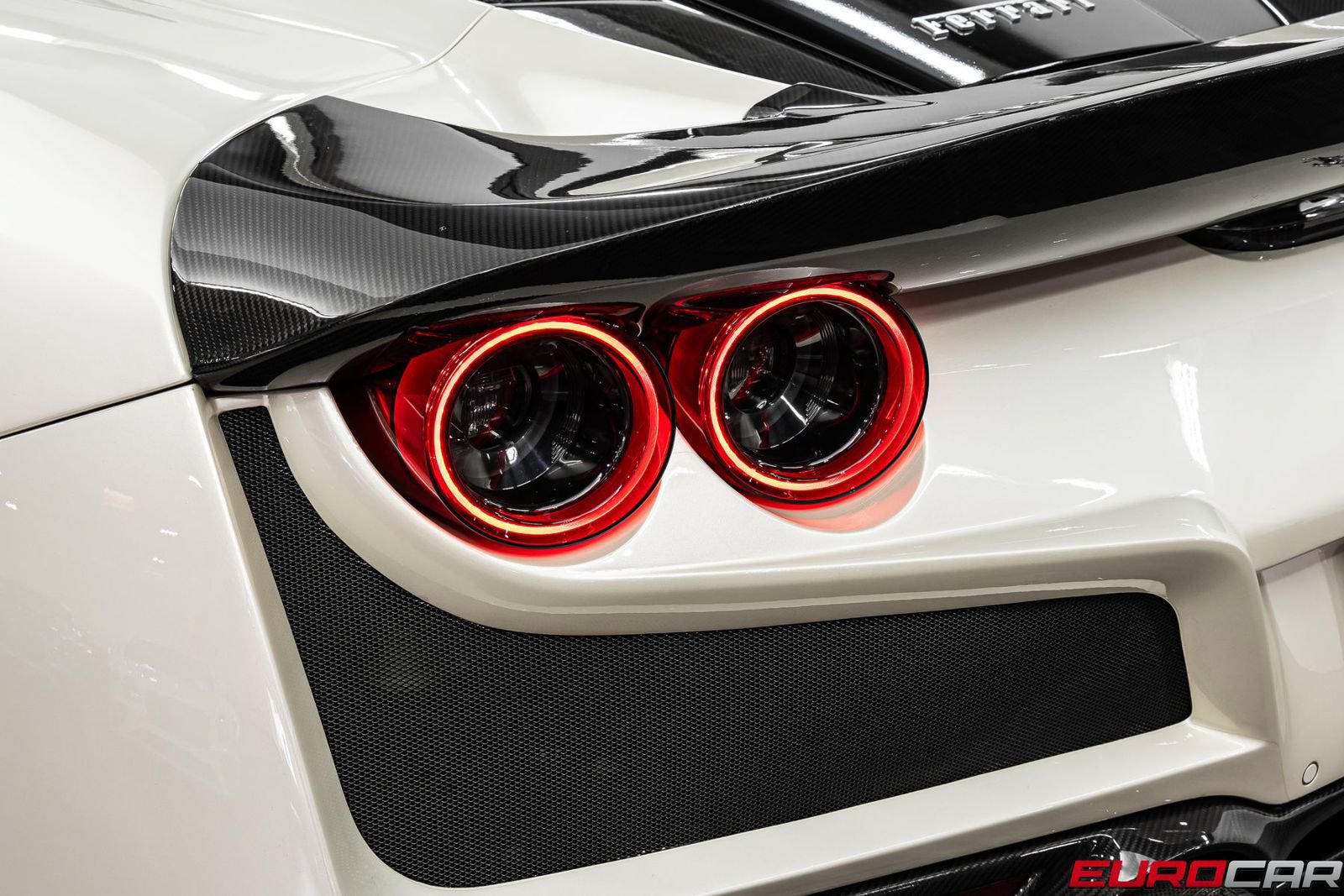 Used 2021 Ferrari F8 Tributo RWD image 29