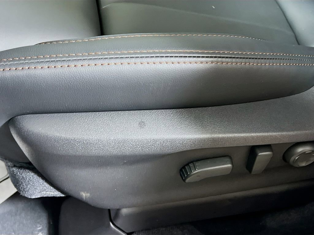 New 2026 Subaru Ascent Limited Bronze image 15