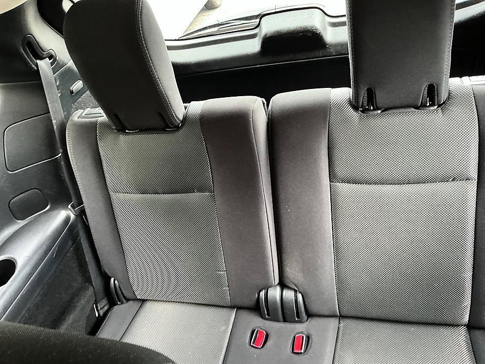 Used 2020 Nissan Pathfinder S AWD/4WD image 23