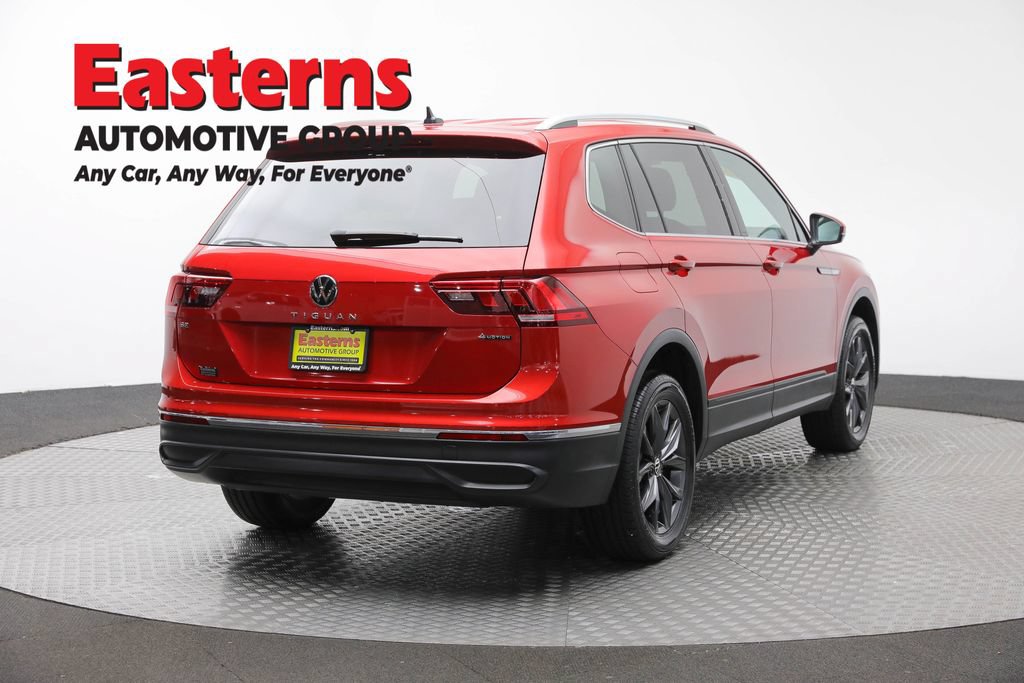 Used 2023 Volkswagen Tiguan SE AWD/4WD image 5
