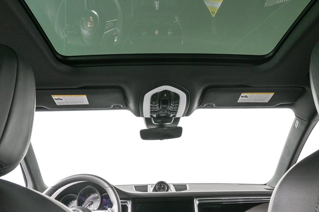 New 2025 Porsche Macan image 19