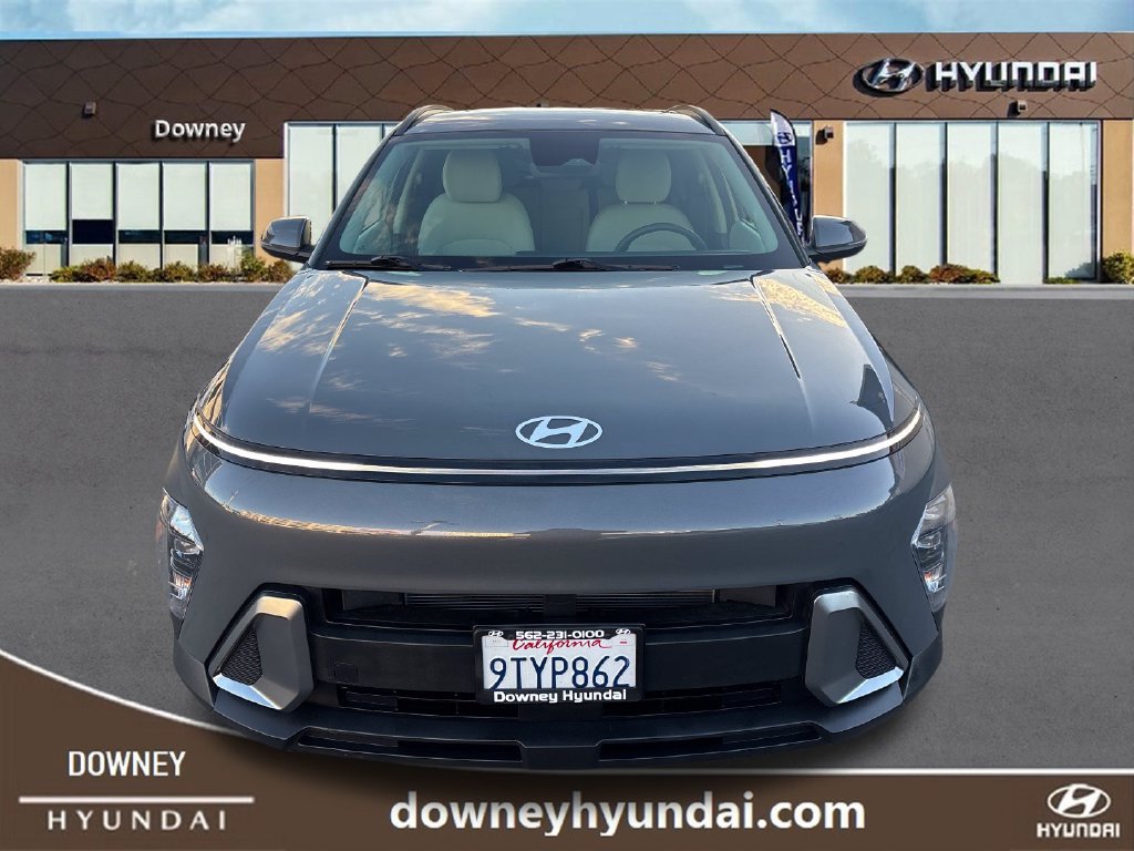 Used 2025 Hyundai Kona SEL FWD image 8