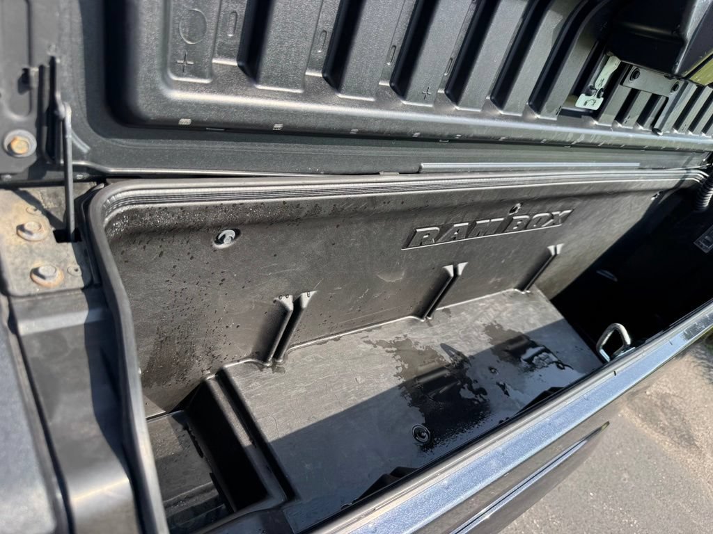 Used 2018 RAM 1500 Limited AWD/4WD image 47