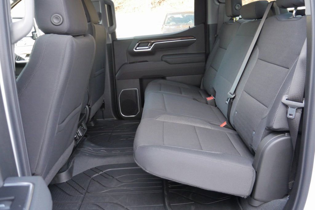 New 2026 Chevrolet Silverado 1500 LT w/ Protection Package image 25