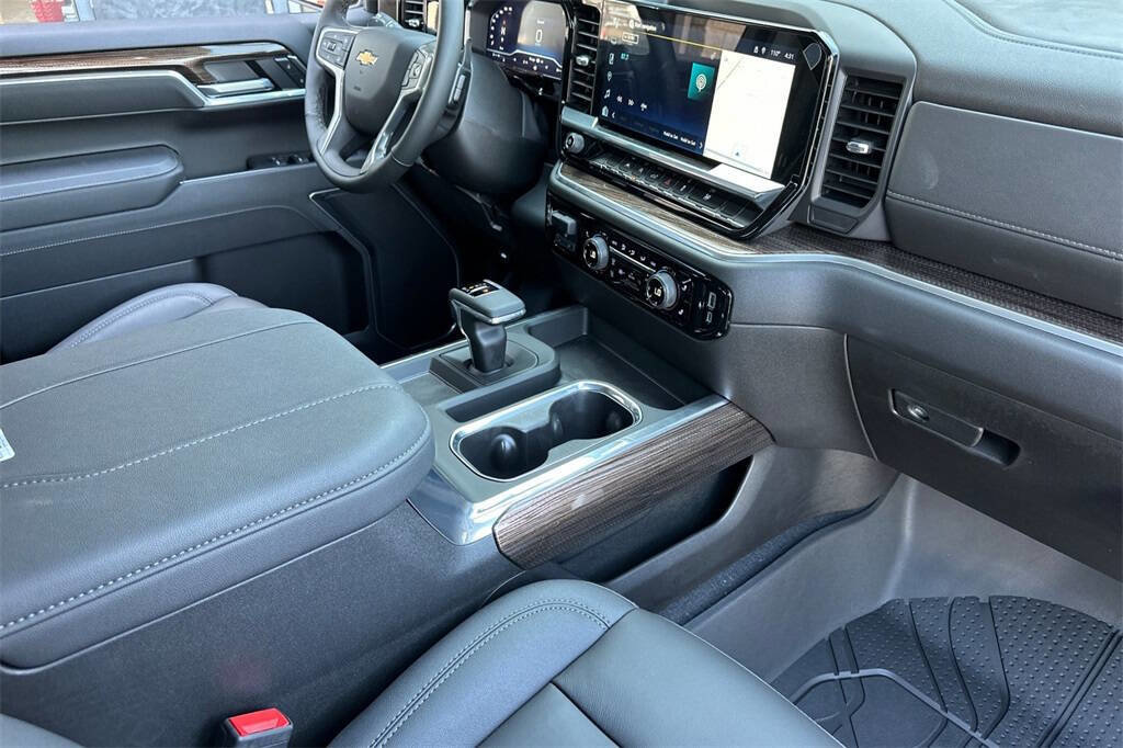 New 2025 Chevrolet Silverado 1500 LT w/ All Star Edition Plus image 16
