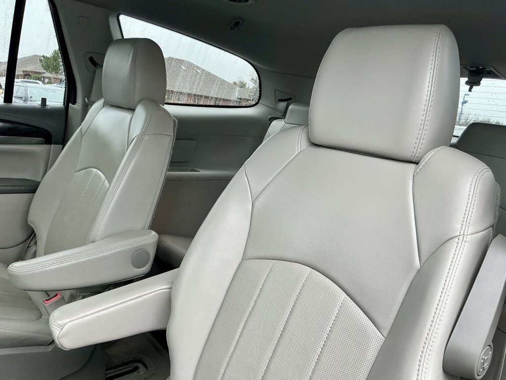 Used 2016 Buick Enclave Leather image 29