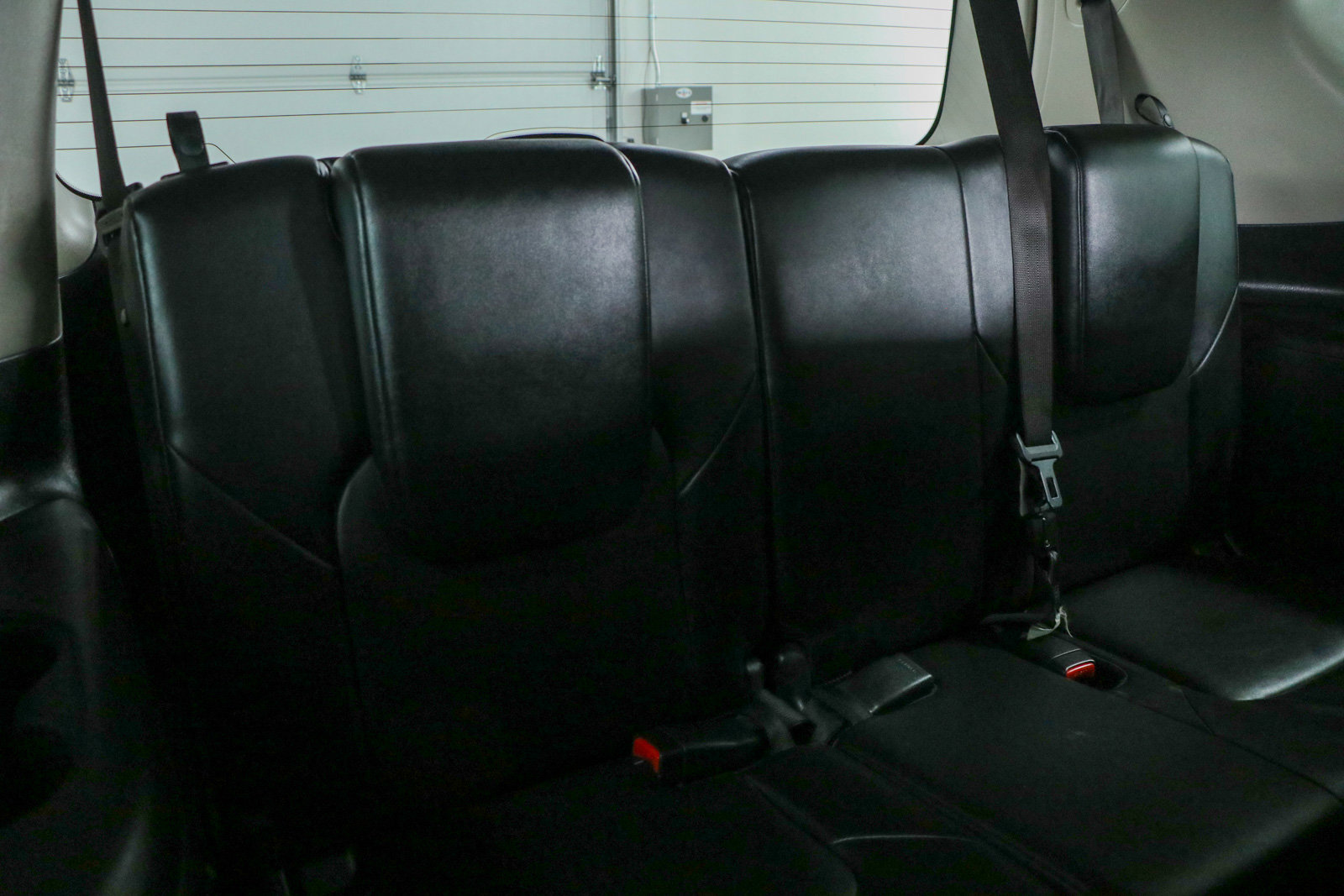 Used 2021 Nissan Armada SV image 30