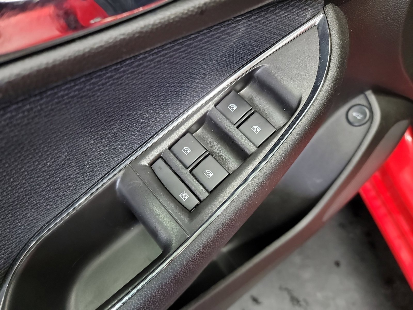 Used 2018 Chevrolet Cruze LS FWD image 17