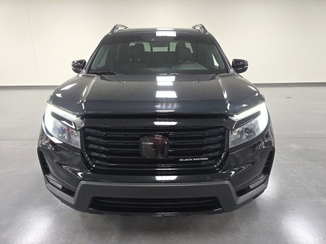 Used 2022 Honda Ridgeline Black Edition image 2