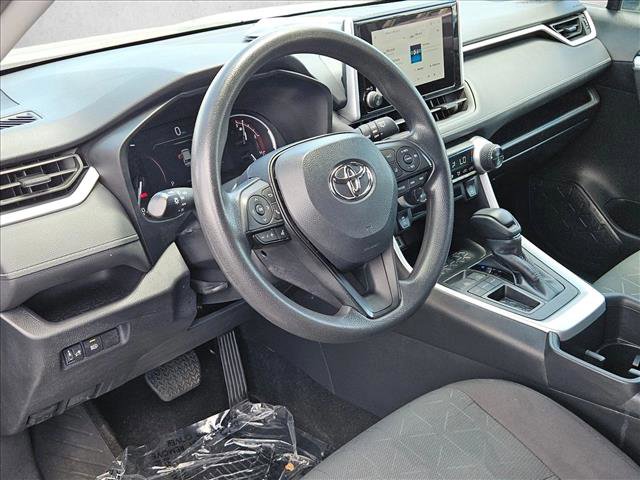 Used 2024 Toyota RAV4 XLE FWD image 12