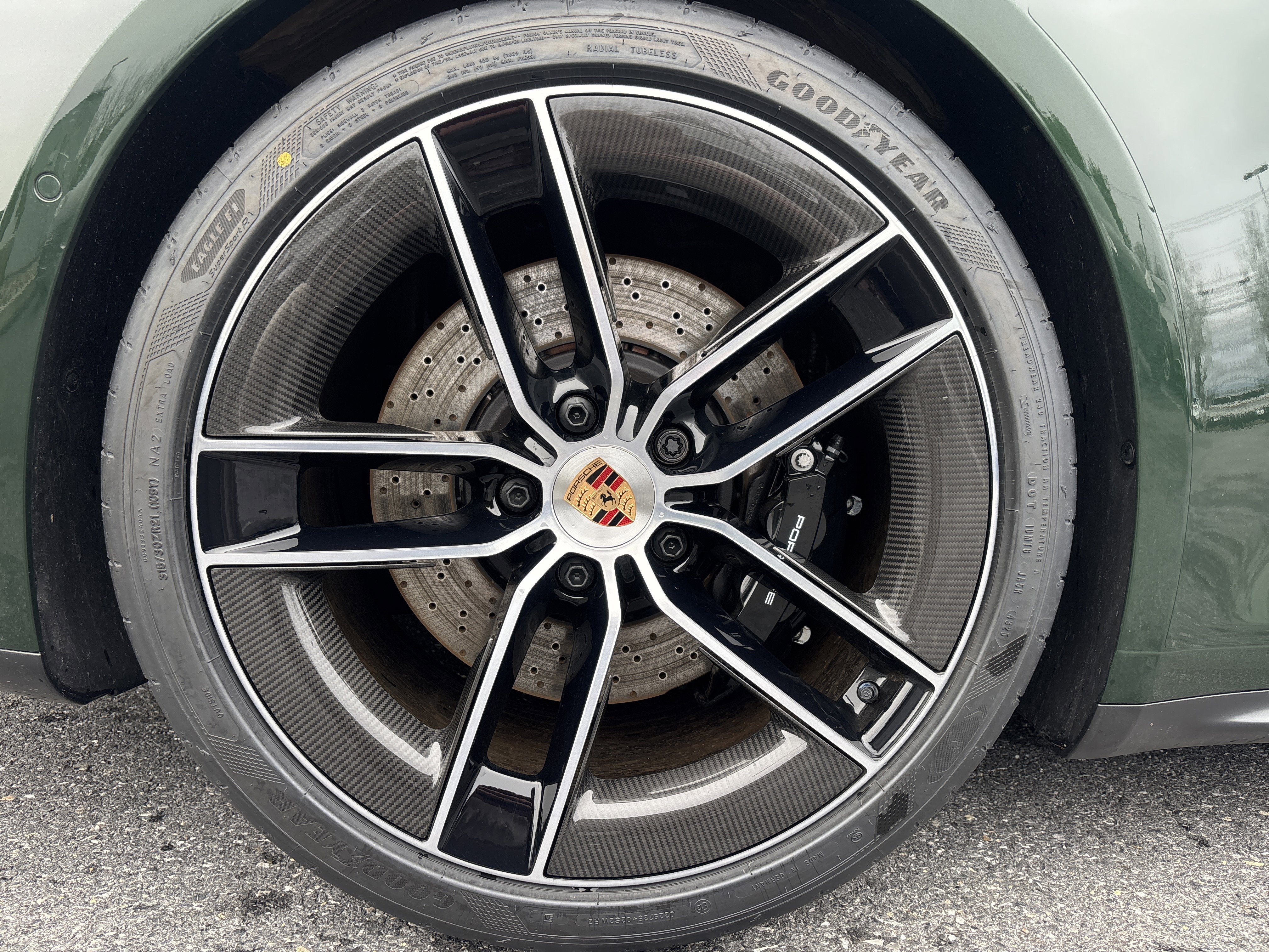 New 2026 Porsche 911 Carrera 4 GTS image 27