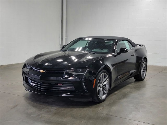 Used 2017 Chevrolet Camaro LT w/ RS Package image 2