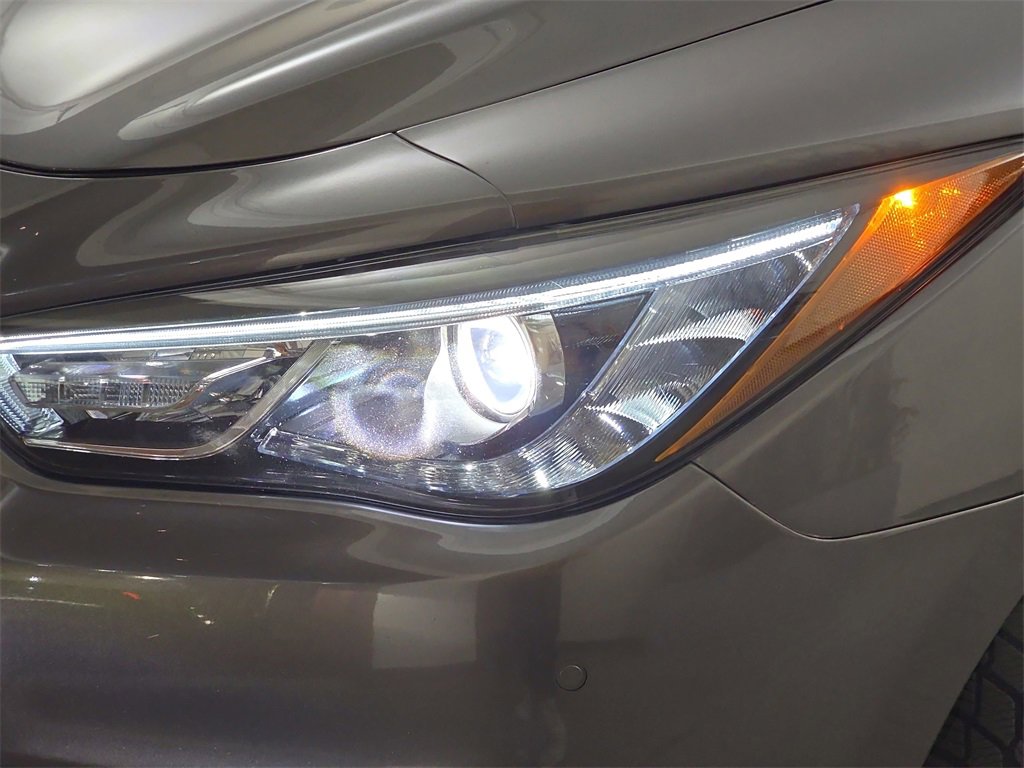 Used 2016 INFINITI QX60 AWD w/ Premium Plus Package image 35