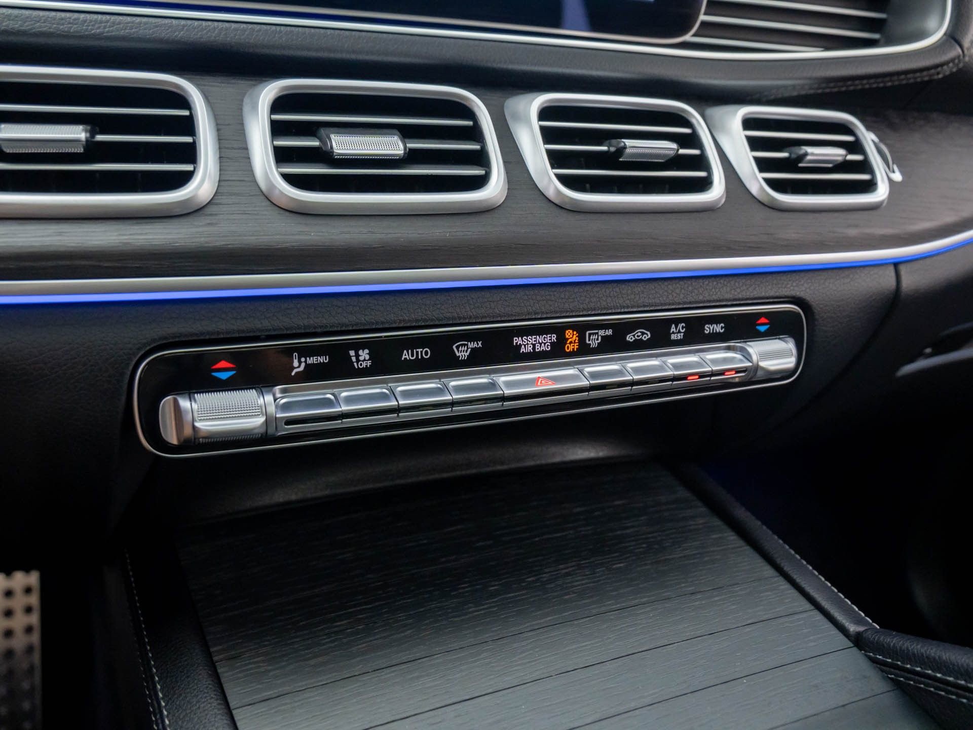 New 2026 Mercedes-Benz GLS 580 4MATIC image 27