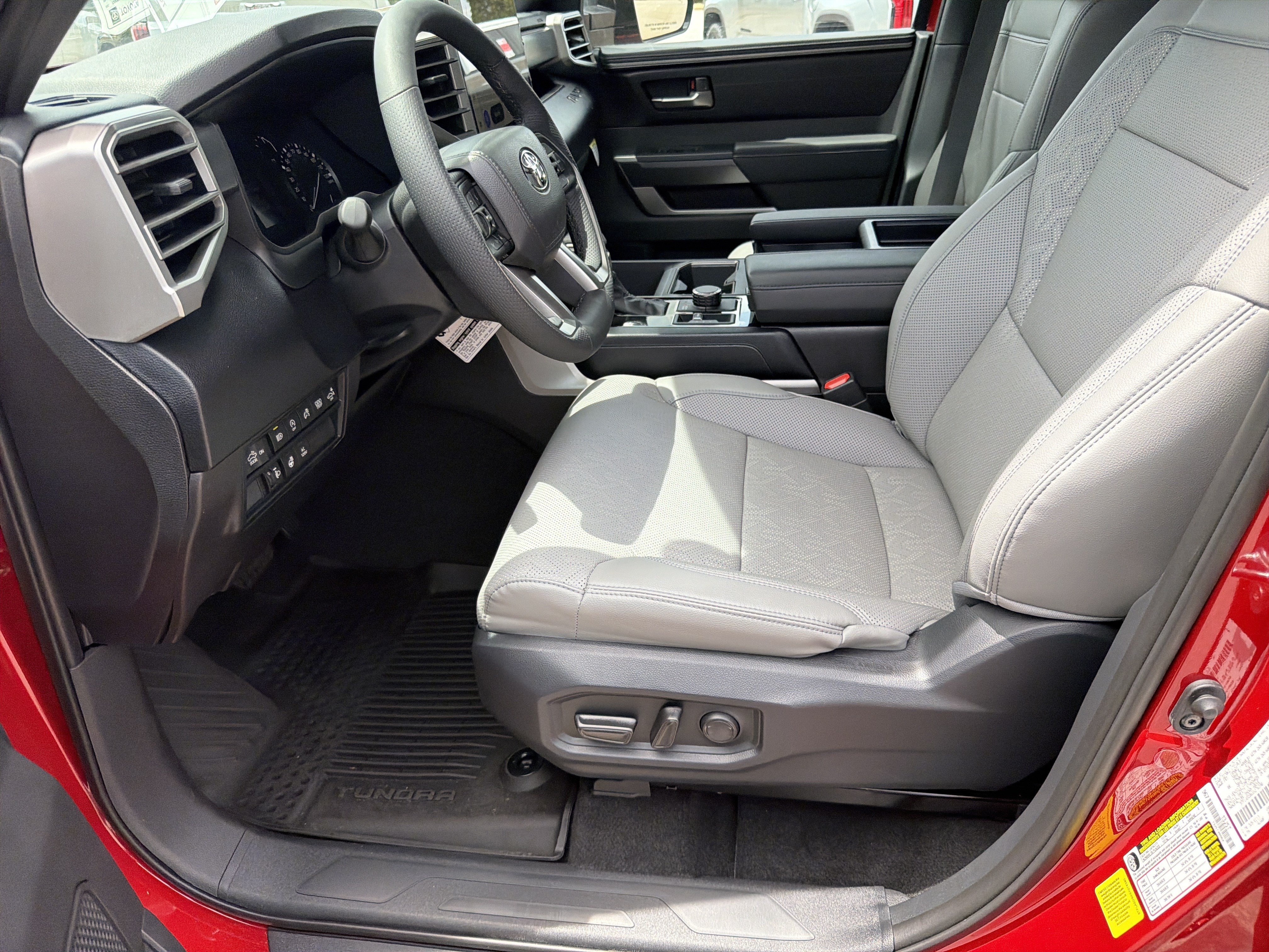 New 2025 Toyota Tundra SR5 AWD/4WD image 9