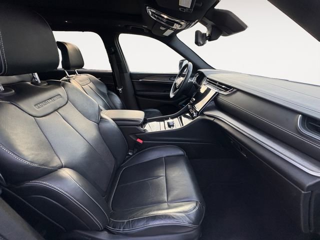 Used 2021 Jeep Grand Cherokee L Overland w/ Luxury Tech Group IV image 14