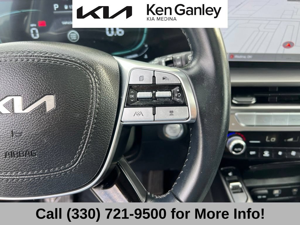Certified 2024 Kia Telluride S w/ S Sunroof Package AWD/4WD image 30