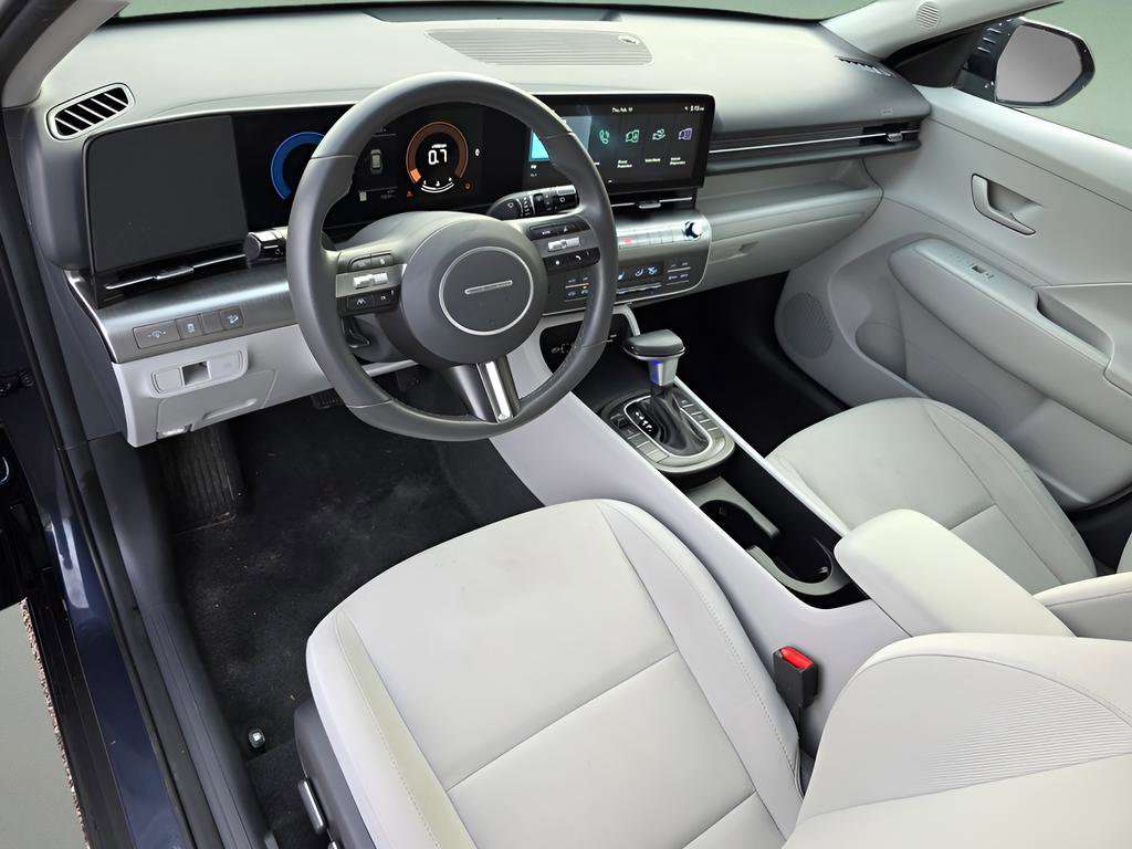 Used 2024 Hyundai Kona SEL image 21