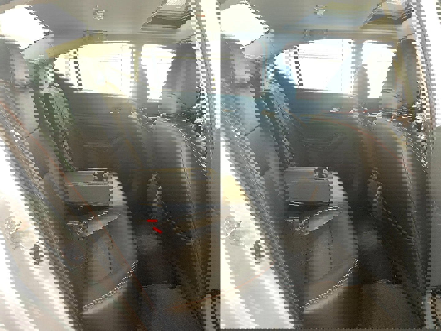 Used 2025 Nissan Altima 2.5 SR w/ SR Premium Package image 21