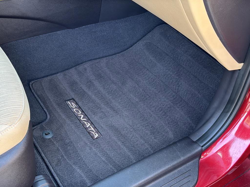 Used 2013 Hyundai Sonata GLS w/ Popular Equipment Pkg FWD image 39