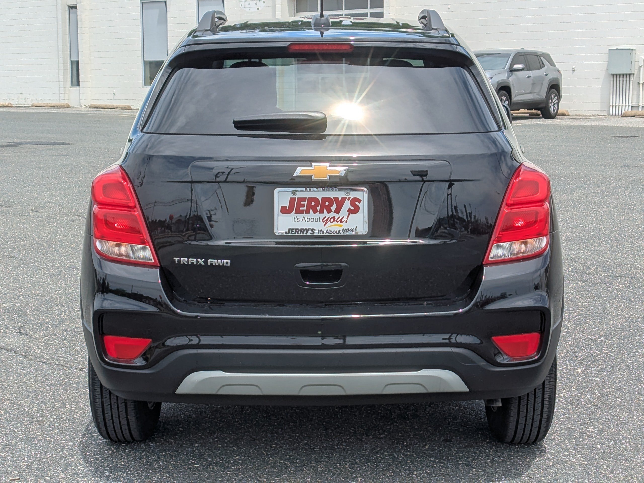 Used 2022 Chevrolet Trax LT w/ LT Convenience Package AWD/4WD image 7