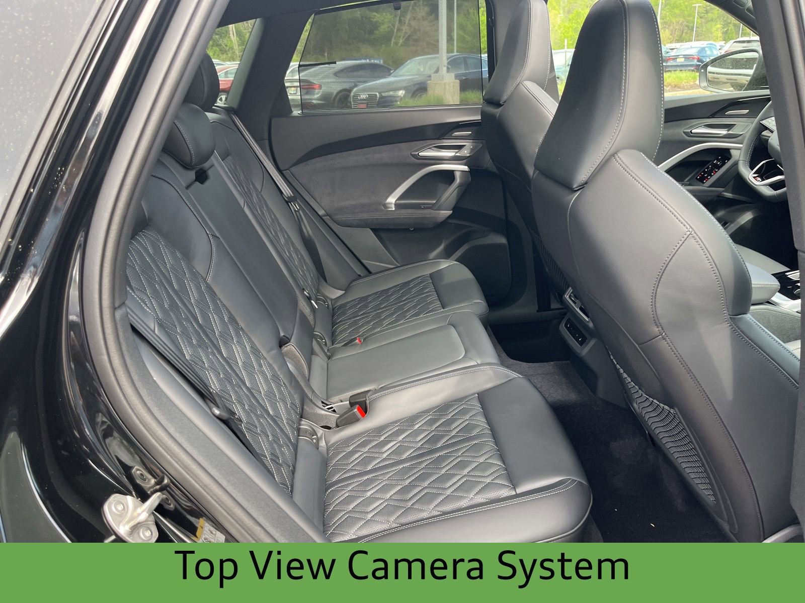 New 2025 Audi SQ5 Prestige image 32