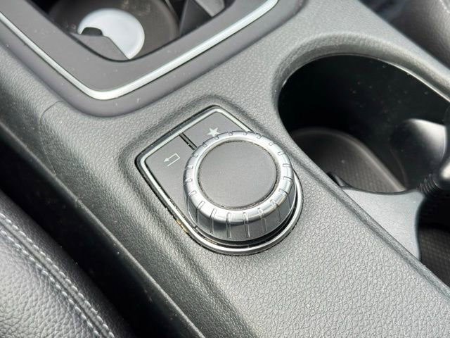 Used 2019 Mercedes-Benz GLA 250 4MATIC image 18