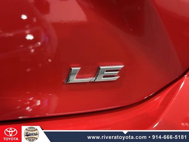Used 2025 Toyota Camry LE w/ Convenience Package FWD image 12