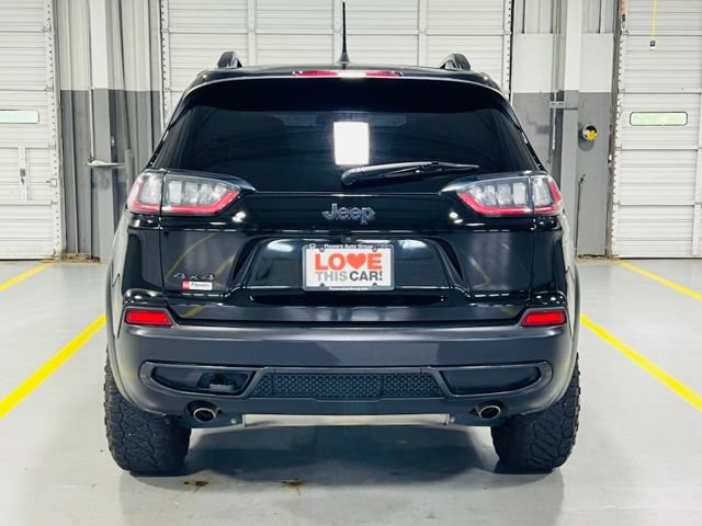 Used 2019 Jeep Cherokee Latitude AWD/4WD image 16
