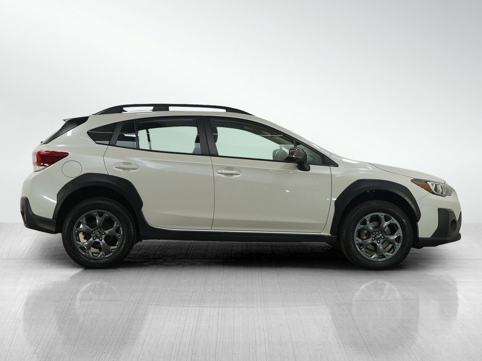 Used 2022 Subaru Crosstrek 2.5i Sport w/ Moonroof Package image 6