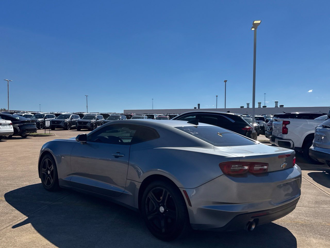 Used 2023 Chevrolet Camaro LT RWD image 17