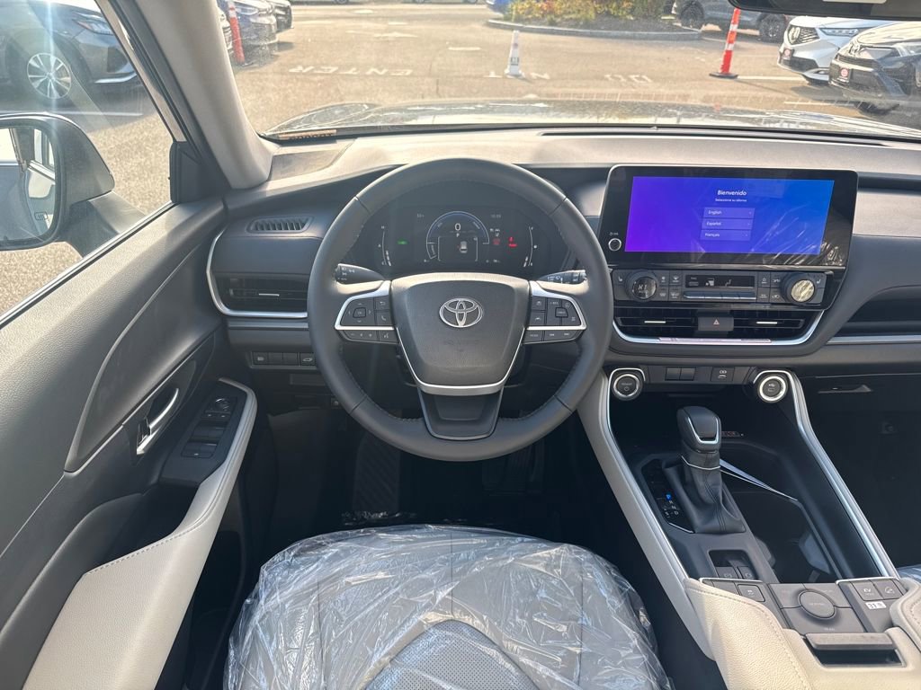 New 2026 Toyota Grand Highlander XLE image 11