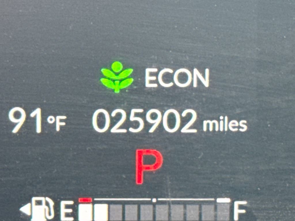 Used 2025 Honda HR-V LX image 20