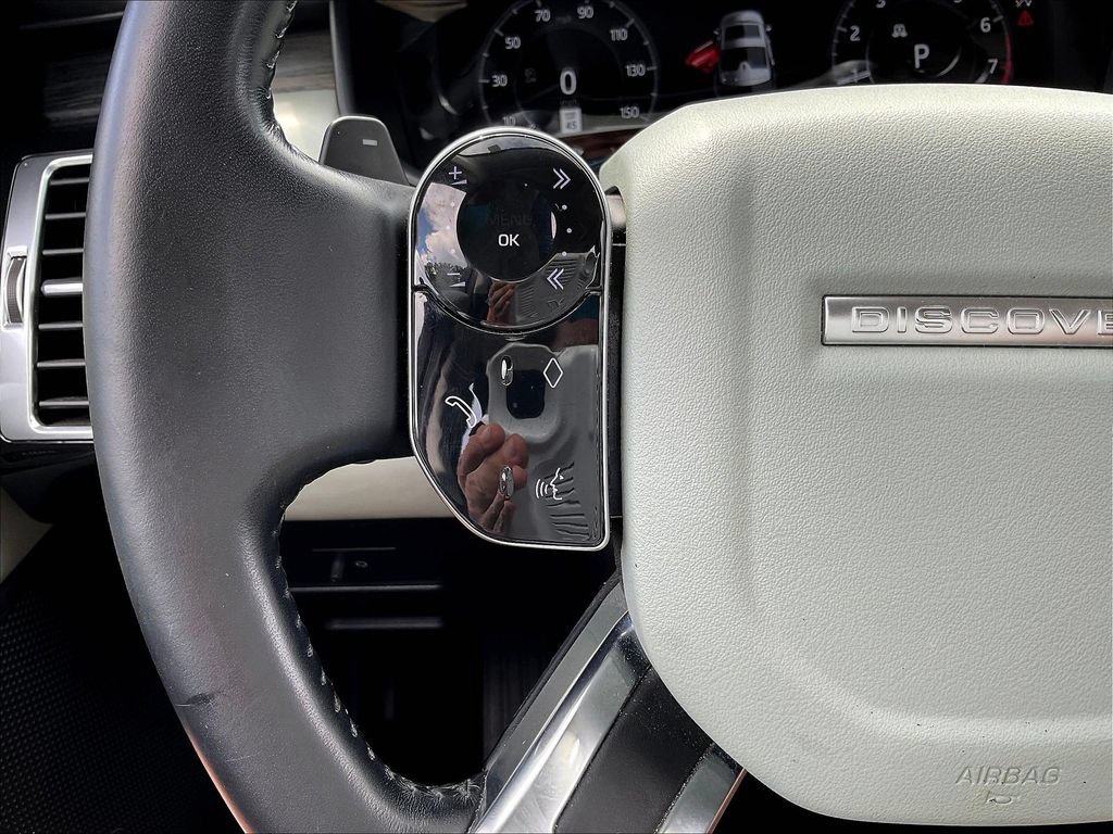 Used 2020 Land Rover Discovery HSE Luxury AWD/4WD image 14
