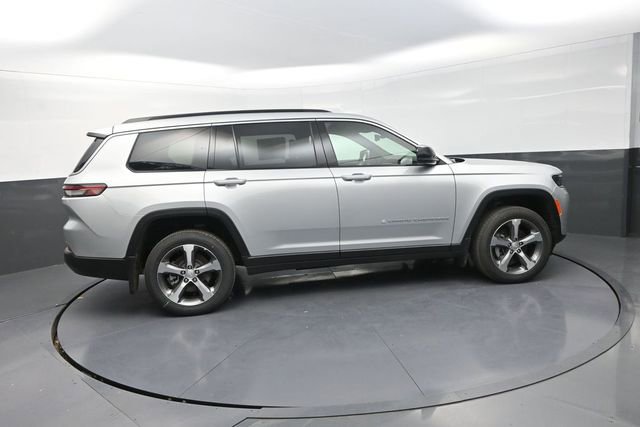 New 2026 Jeep Grand Cherokee L Limited image 10
