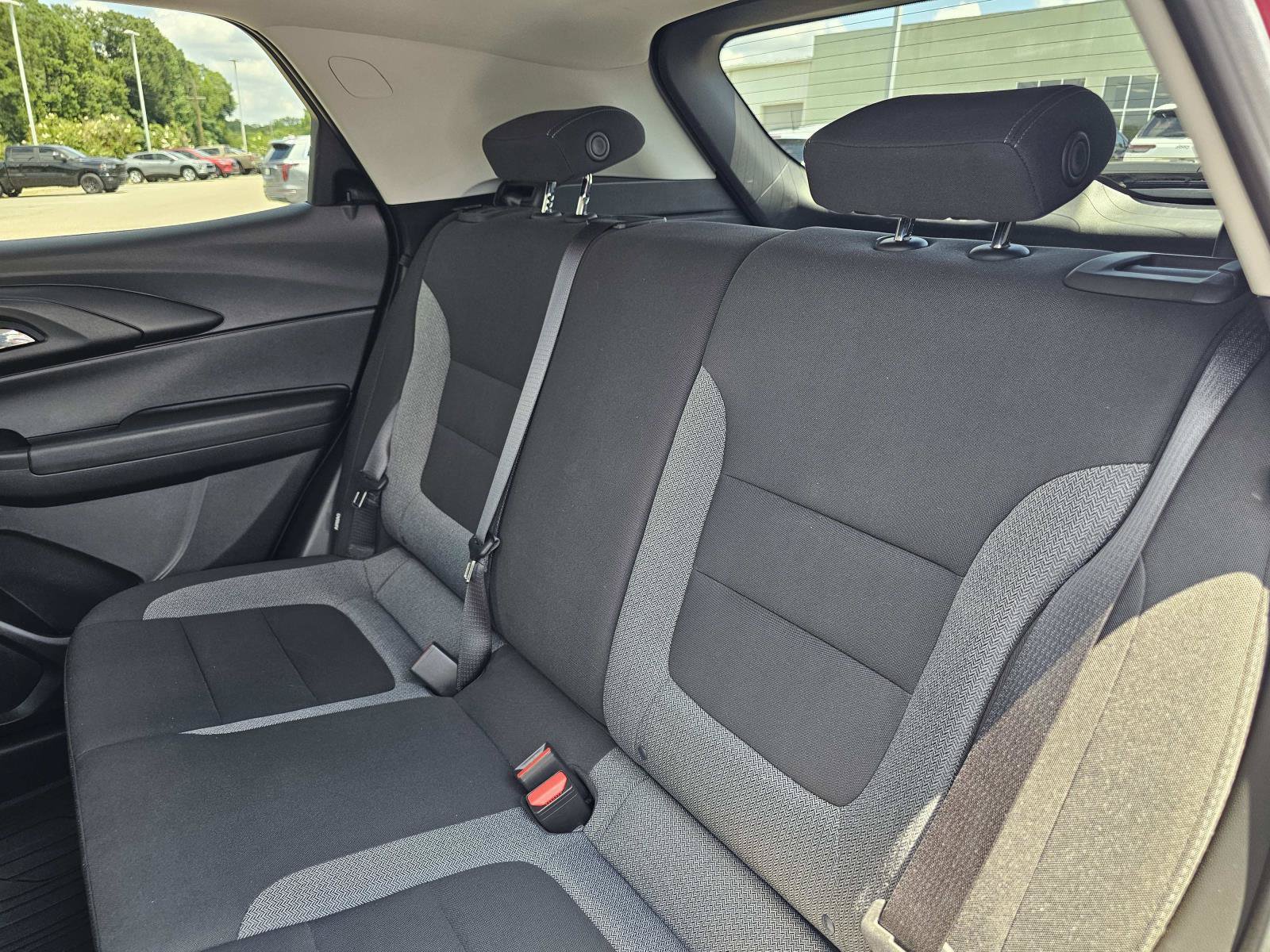 Used 2023 Chevrolet TrailBlazer LT w/ Convenience Package FWD image 31