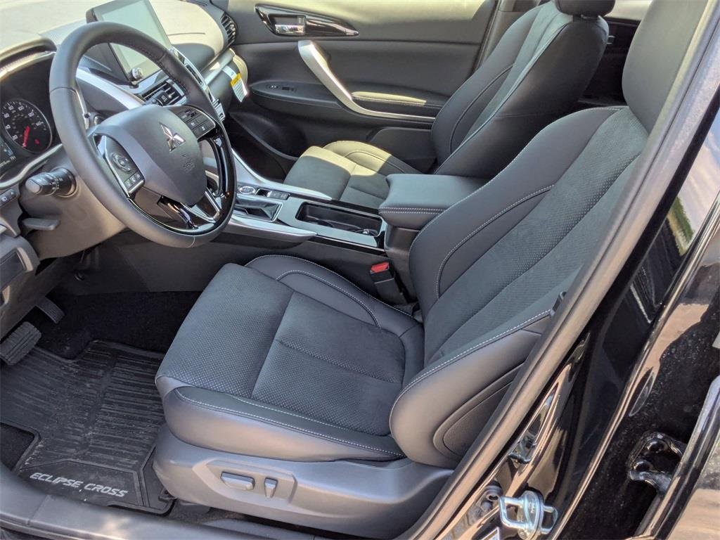 New 2025 Mitsubishi Eclipse Cross SE image 16
