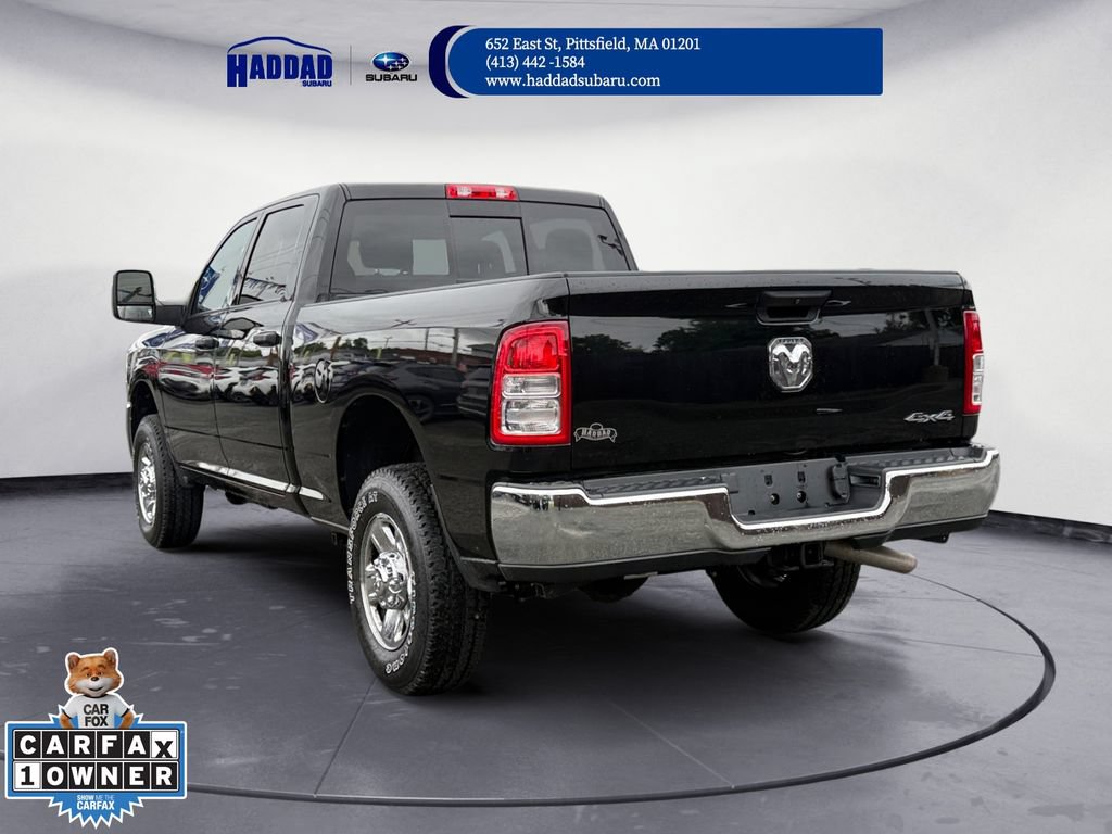 Used 2024 RAM 2500 Tradesman w/ Chrome Appearance Group AWD/4WD image 5