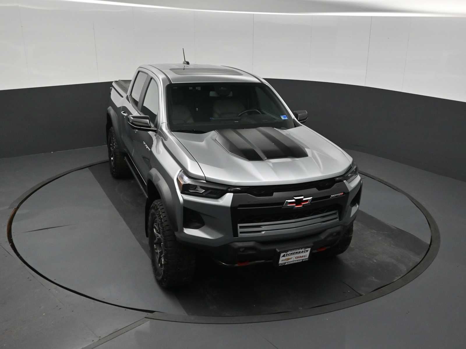 Used 2024 Chevrolet Colorado ZR2 w/ ZR2 Convenience Package III AWD/4WD image 11