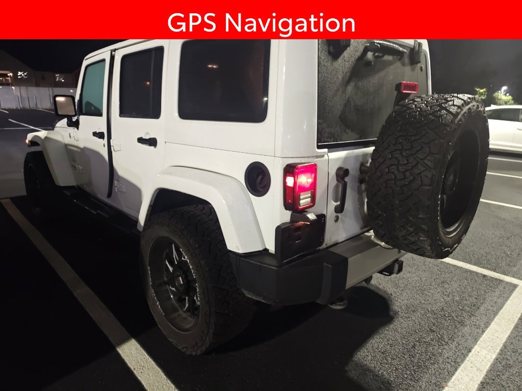 Used 2017 Jeep Wrangler Unlimited Sahara w/ Connectivity Group AWD/4WD image 5