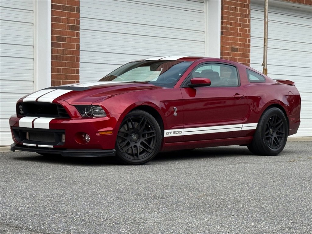 Used 2014 Ford Mustang Shelby GT500 w/ SVT Track Pack image 8
