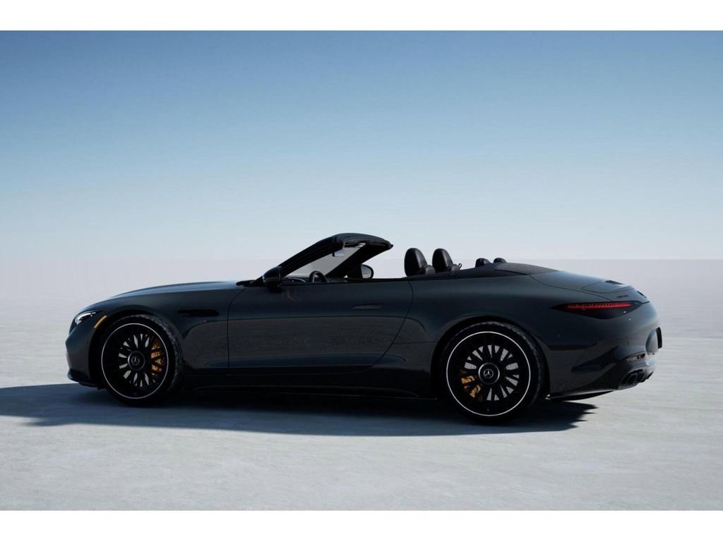 Used 2025 Mercedes-Benz SL 63 AMG S e Performance 4MATIC image 32