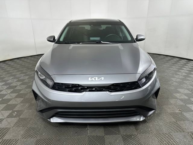 Used 2024 Kia Forte LXS w/ LXS Technology Package image 8