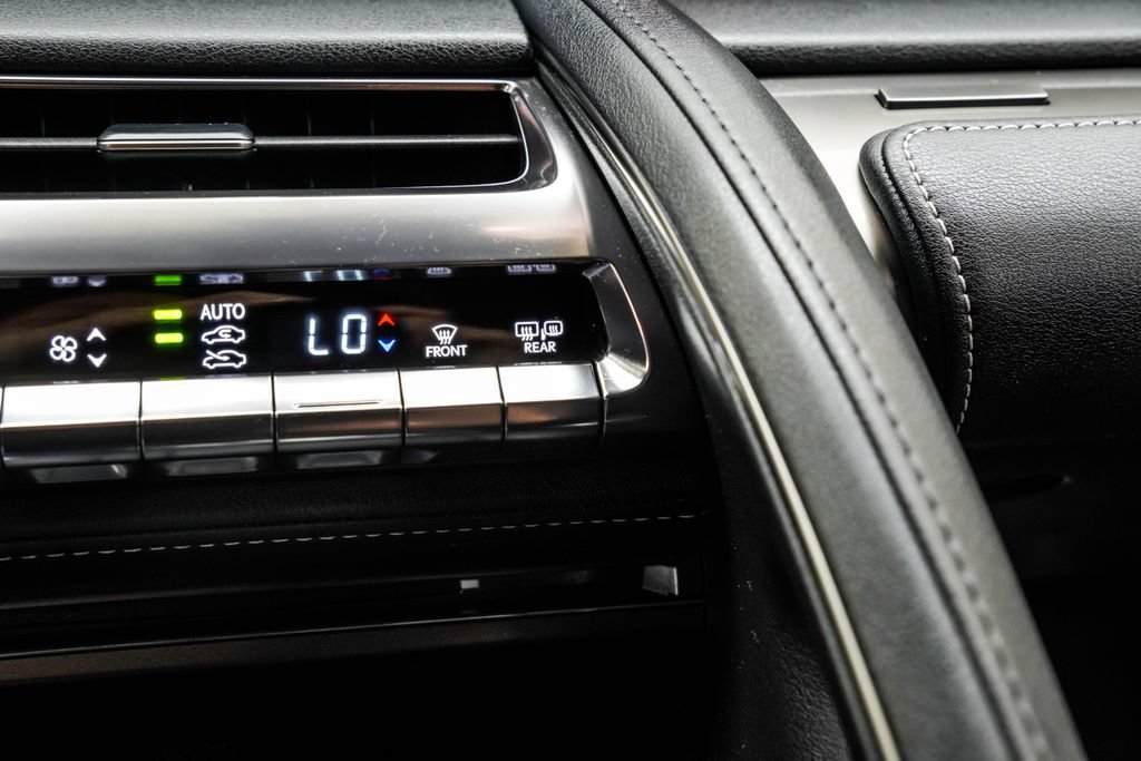 Used 2021 Lexus LC 500 Convertible w/ Touring Package RWD image 23