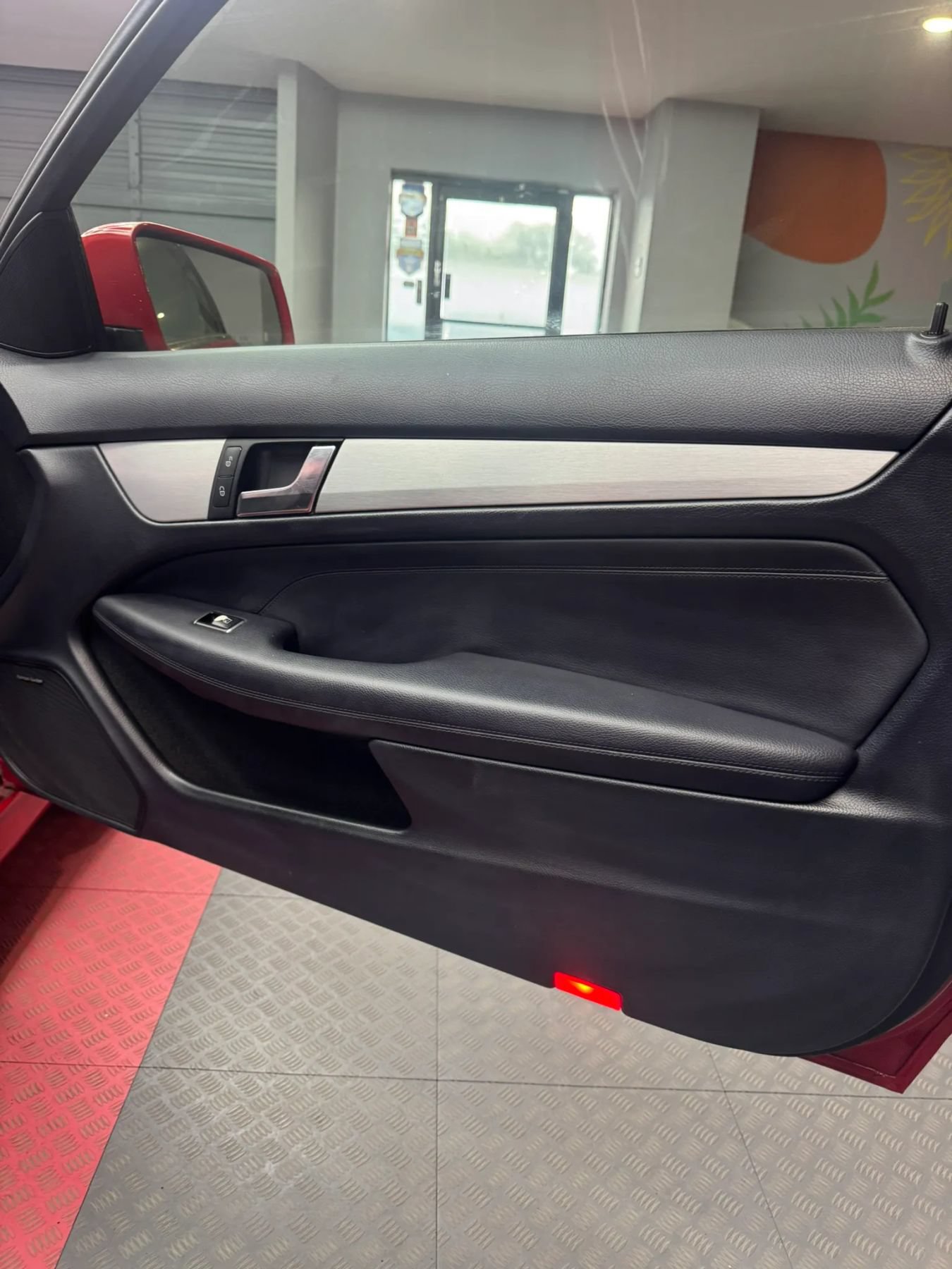 Used 2015 Mercedes-Benz C 250 Coupe image 21
